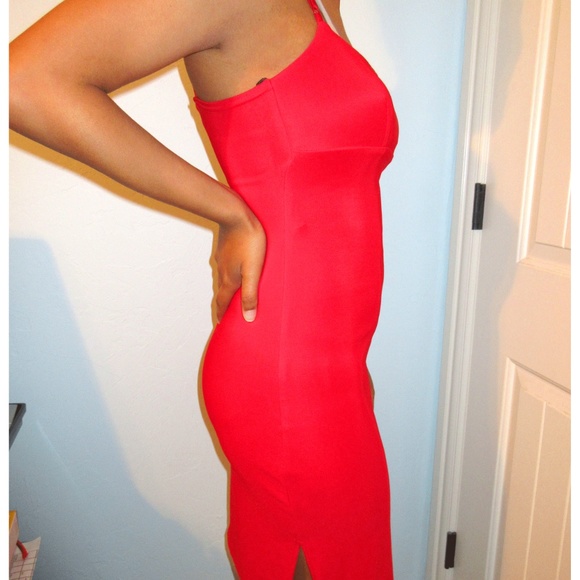 Classic Red Dress - Picture 5 of 6